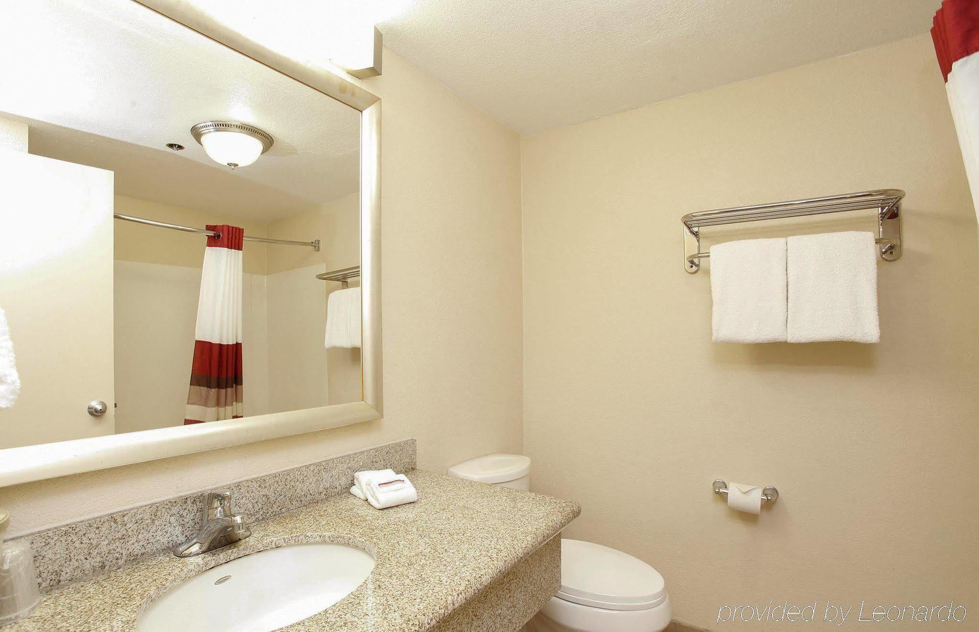 Ontario Airport Executive Inn Exteriér fotografie
